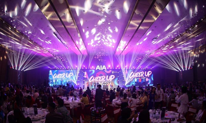 一場活動(dòng)中常用到的舞臺(tái)燈光是哪些？